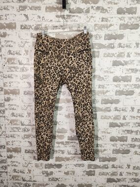 Anna & Ava Leopard Print Leggings in Tan and Black